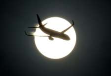 Delhi international Airport launches new mobile app flyDEL